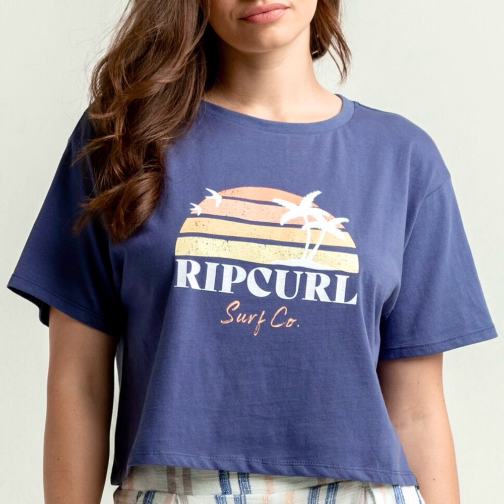 🏄🏻‍♀️ RIP CURL Trendy Crop Tee